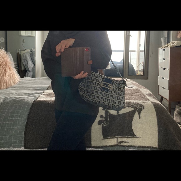 Fendi bag - Picture 4 of 6